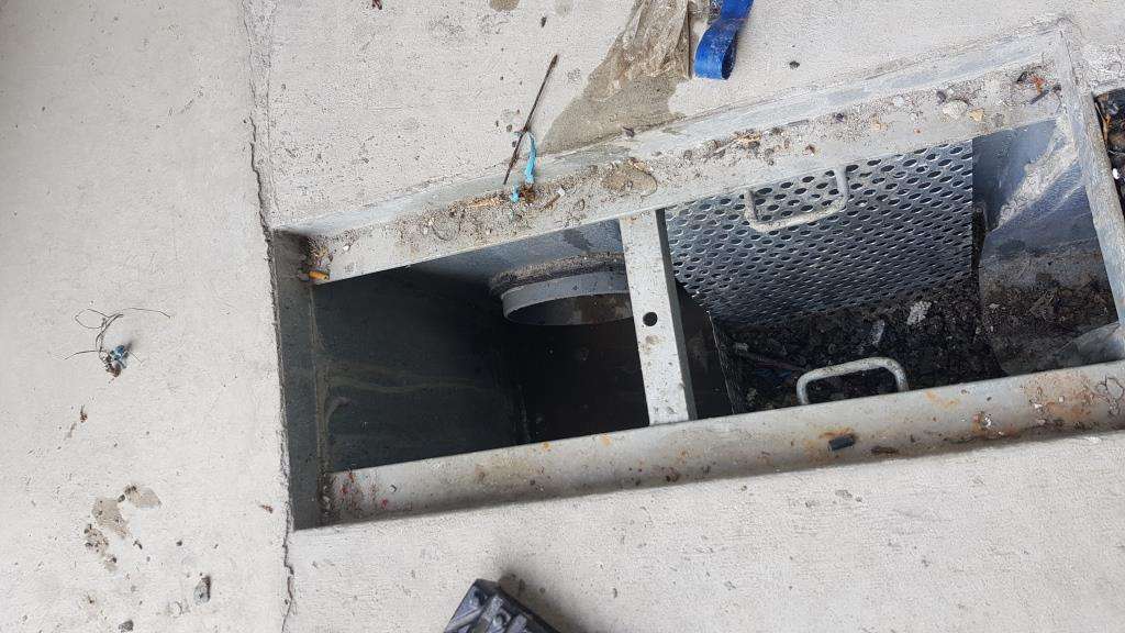 Sump with Catch Basket